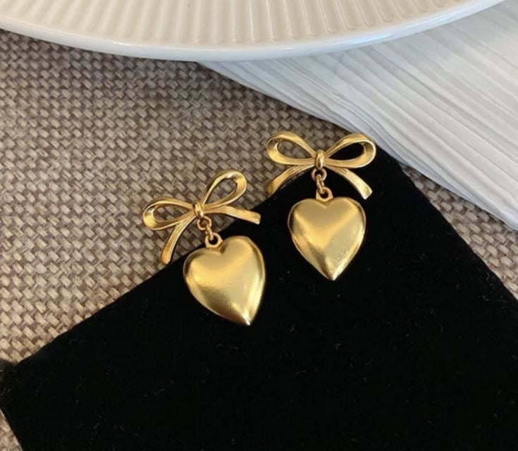 CHLOÉ EARRINGS