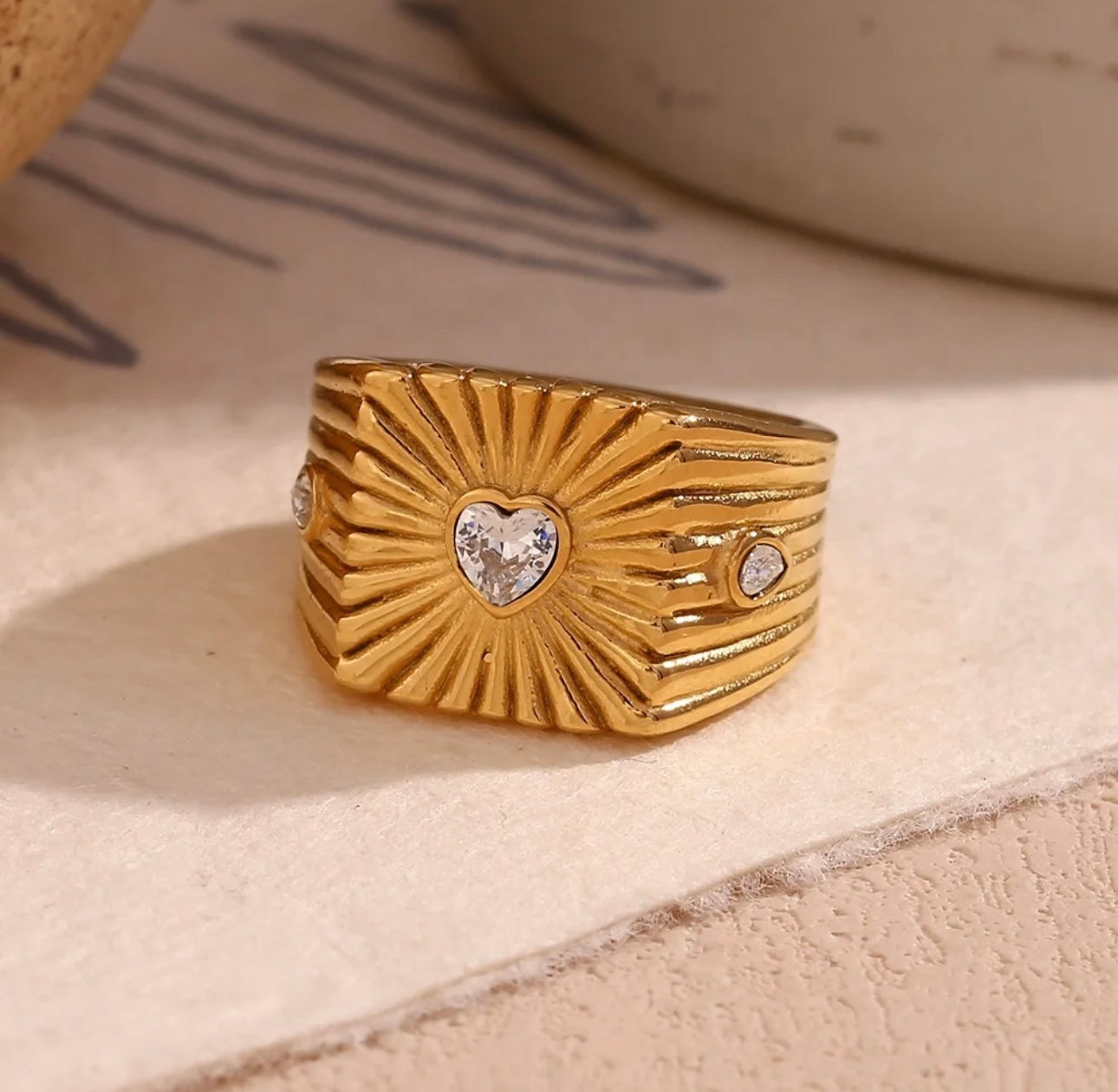ROCK STAR RING