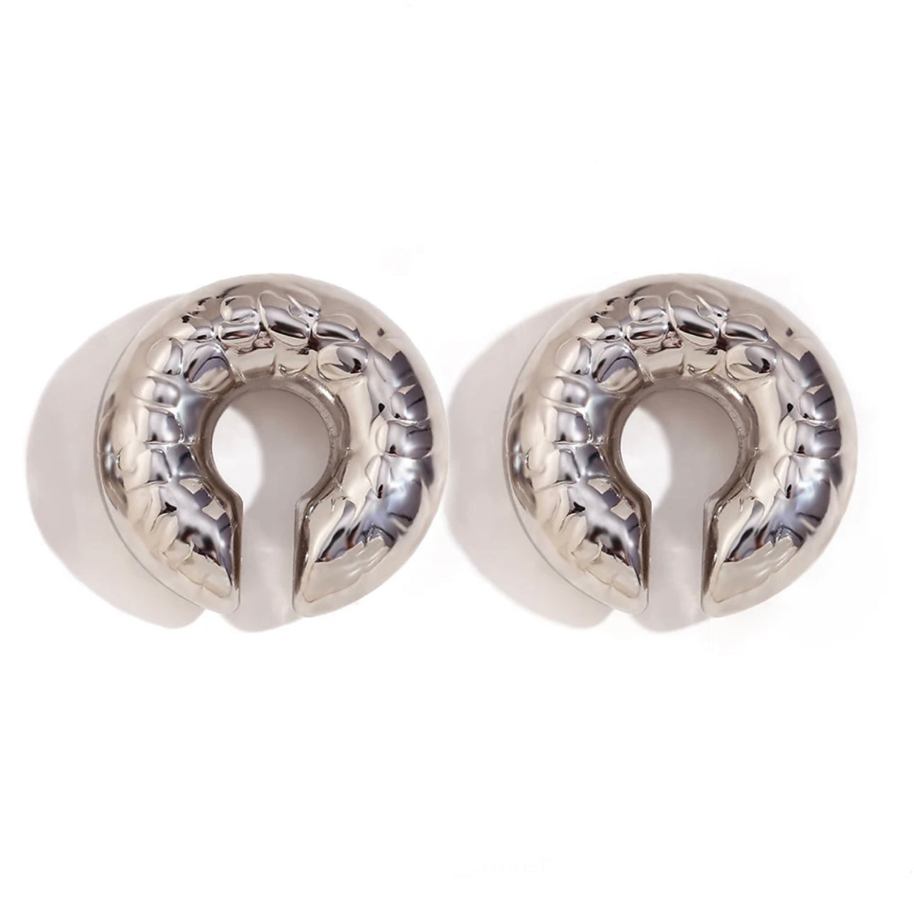 LUCY CUFFS