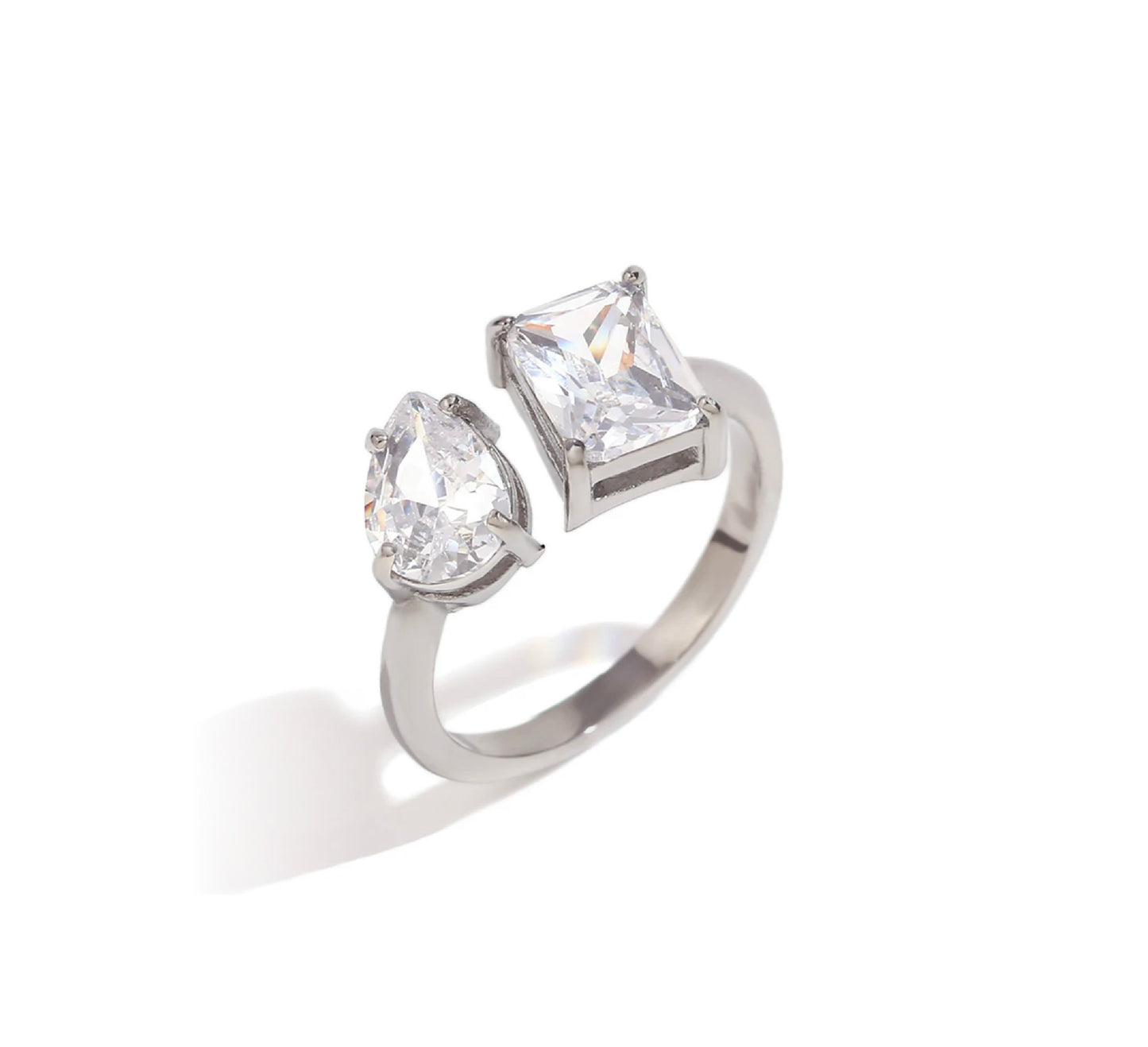 PRINCESS RING