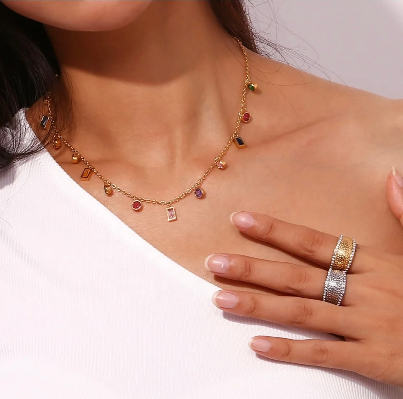 ROSA NECKLACE