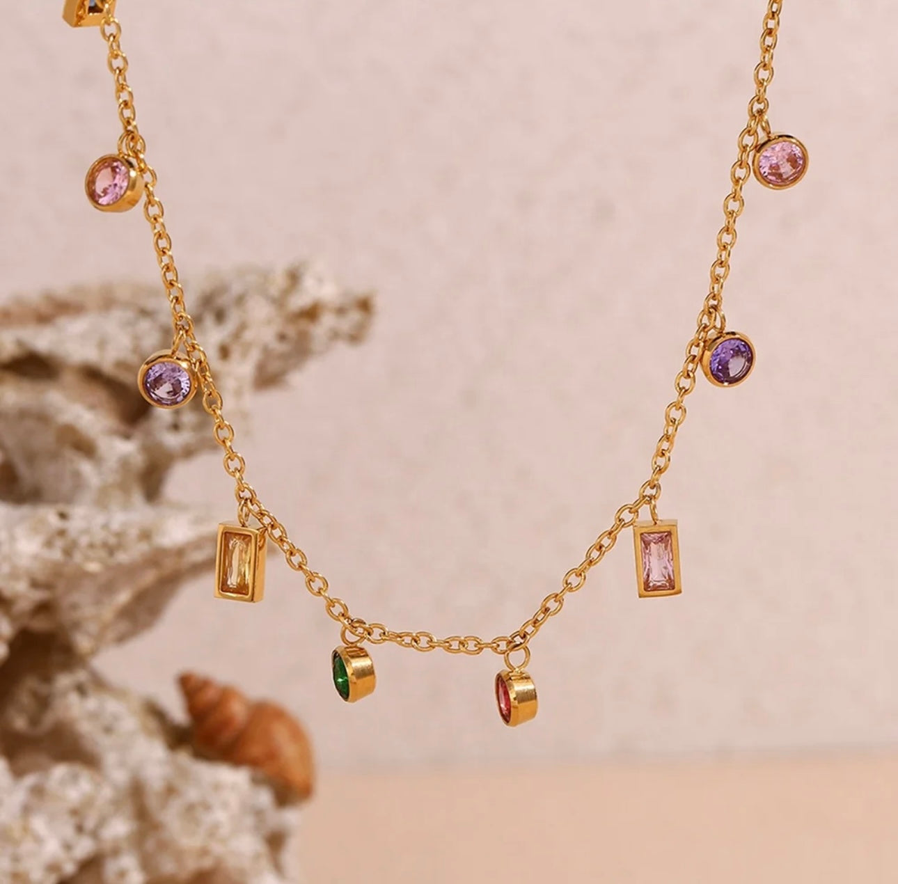 ROSA NECKLACE